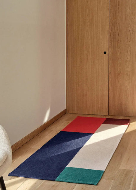 Ethan Cook Flat Works, 80x250 cm från HAY - Double Stack - Jacobsen Plus