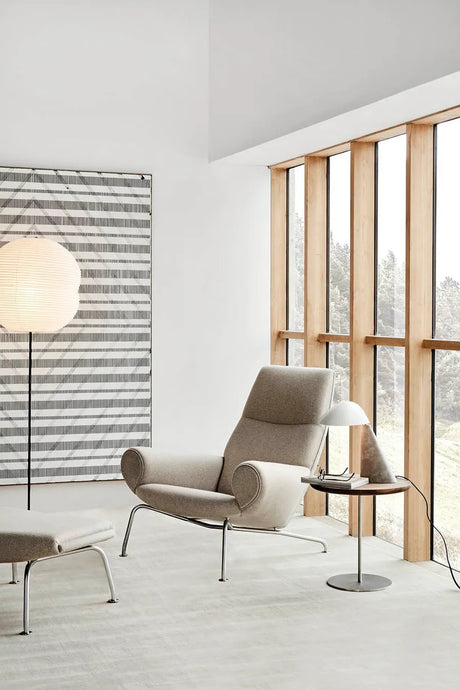 Queen Fåtölj av Hans J. Wegner - Hallingdal 116 tekstil med keder i Max 95 Cognac læder - Jacobsen Plus