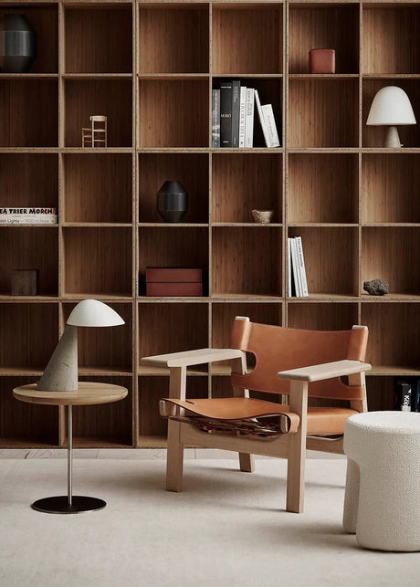 Pal-bord Ø37,5 från Fredericia Furniture - H: 38 cm / Ek ljus olie / Svart - Jacobsen Plus