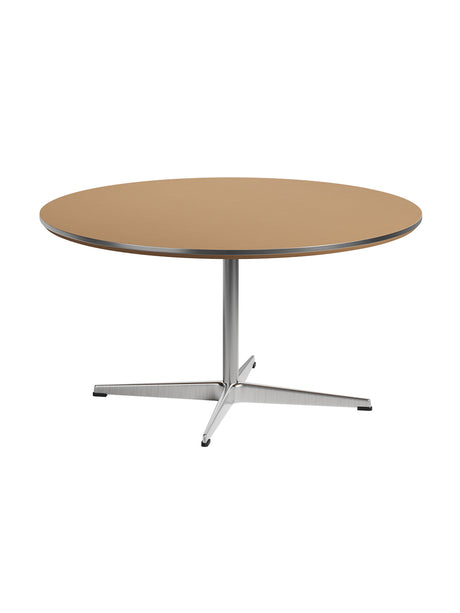 Piet Hein A223 Soffbord, Ø90 cm från Fritz Hansen - Rusty Red laminat m. alukant - Krom stel - Jacobsen Plus