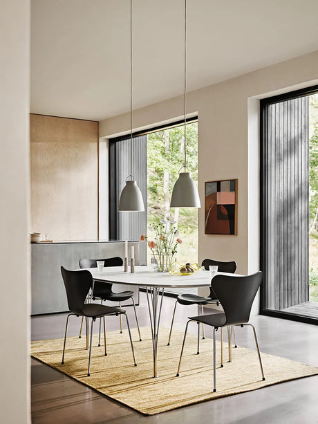 3107 stol i svart ask av Arne Jacobsen - 4 - Jacobsen Plus