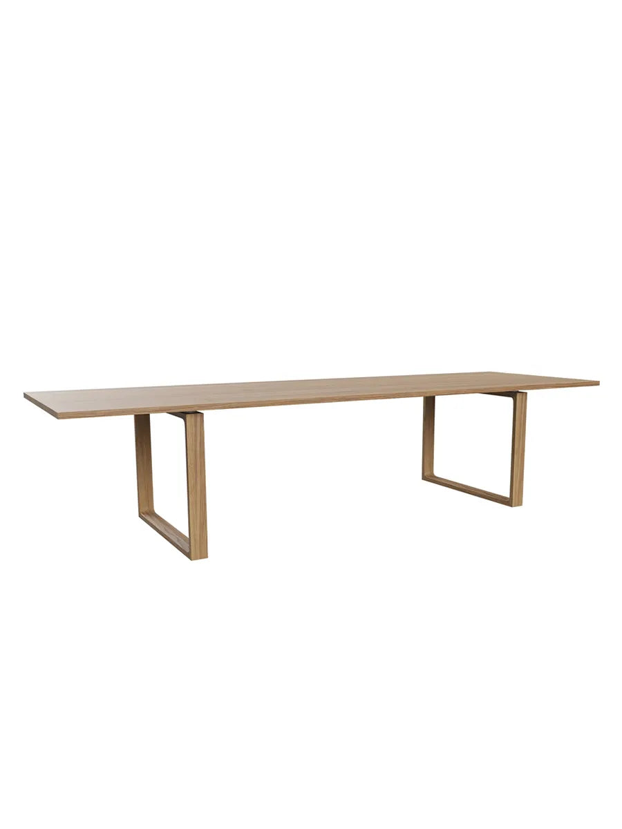 Essay Matbord av Cecilie Manz - CM31 - 72-317-100 cm / Ek hvidpigmenteret - Jacobsen Plus