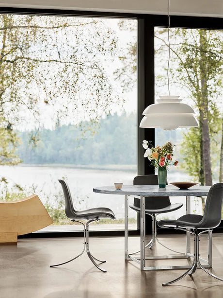 PK54 Bord, H72,5 cm av Poul Kjærholm - Granit - Jacobsen Plus