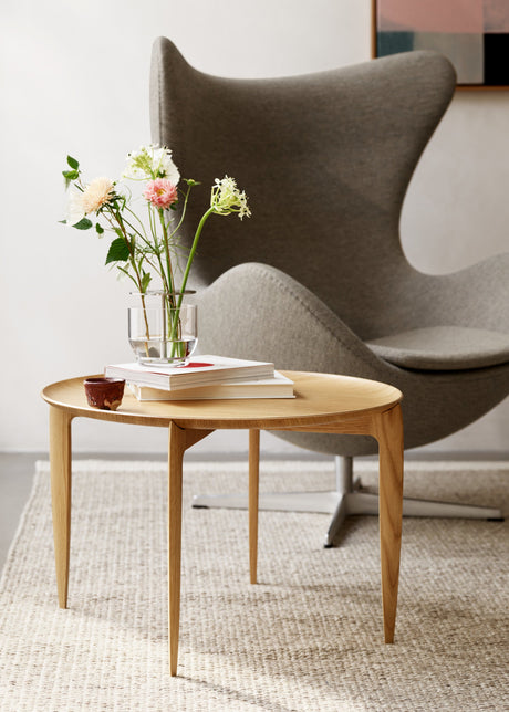 Brickbord från Fritz Hansen - Ek - Jacobsen Plus