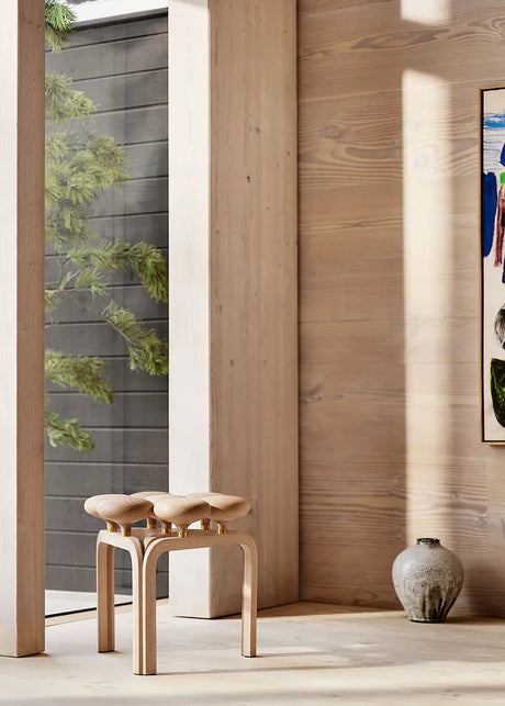Utzon Stool från Fritz Hansen - 2 - Jacobsen Plus