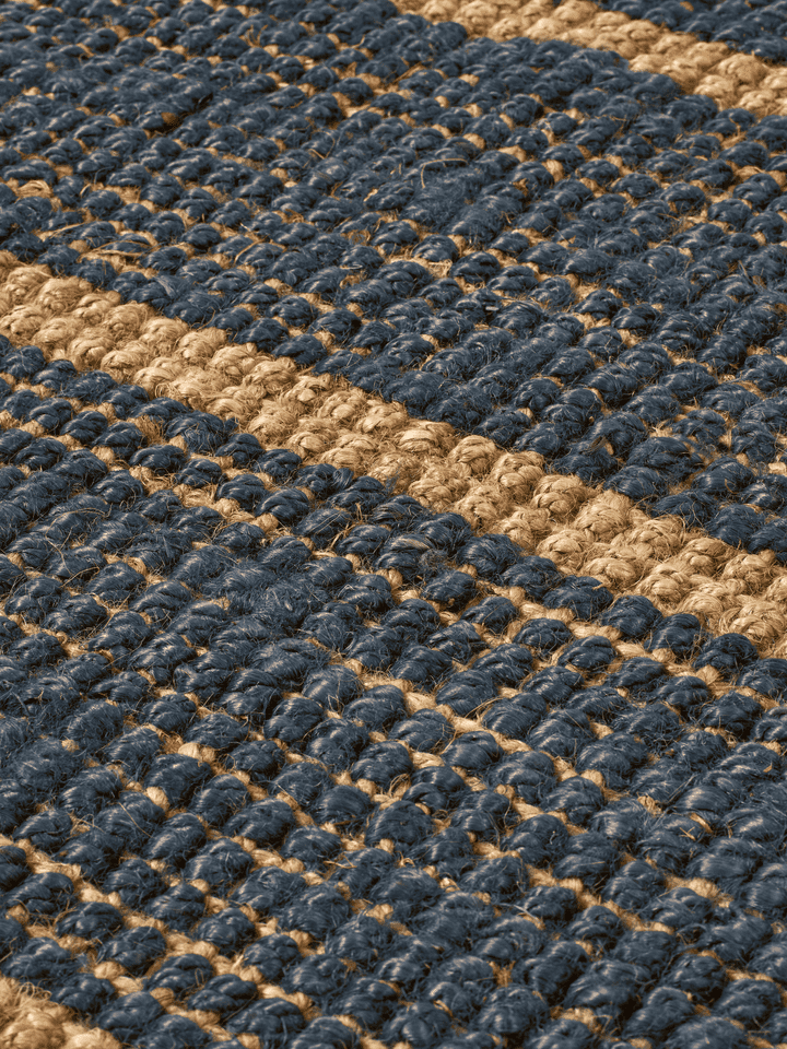 FermLiving Athens Stripes Runner Golvlöpare, Natur/Bläckblå