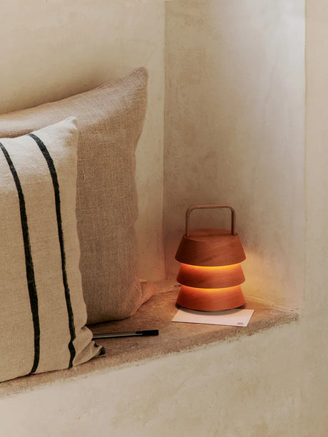 Luver Portabel lampa från Ferm Living - 2 - Jacobsen Plus