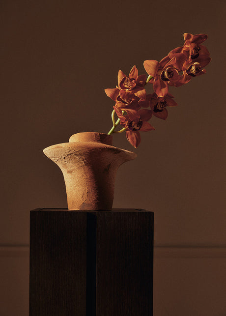 Evio Vas, liten från Ferm Living - Burnt Umber - Jacobsen Plus