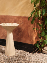 Fountain Skål på fot, Elfenben från Ferm Living - 3 - Jacobsen Plus