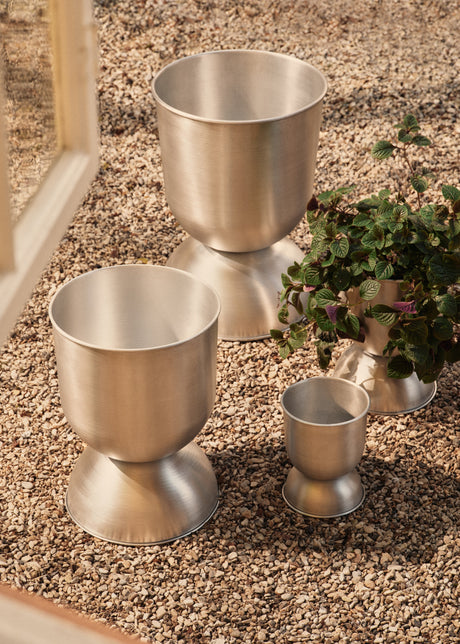 Hourglass Pot, aluminium från Ferm Living - X-small - Jacobsen Plus