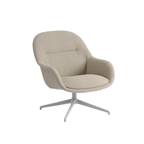 Fiber Lounge Armchair, Ecriture 240 grå swivel base från Muuto - Jacobsen Plus