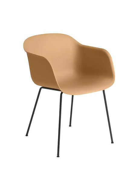 Fiber fåtölj Tube från Muuto - Ochre- black base - Jacobsen Plus