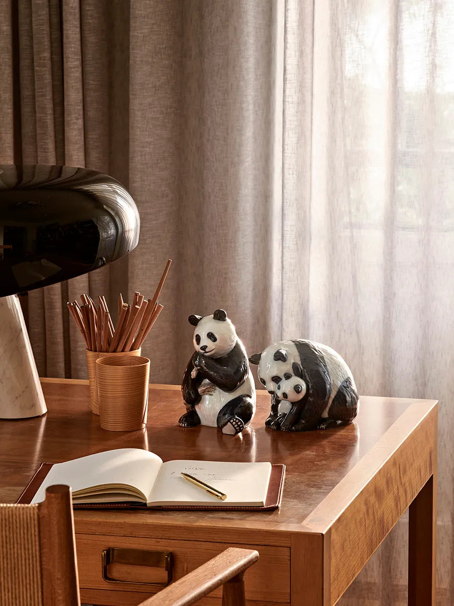Royal Copenhagen Figurine Panda, med unge 13 cm