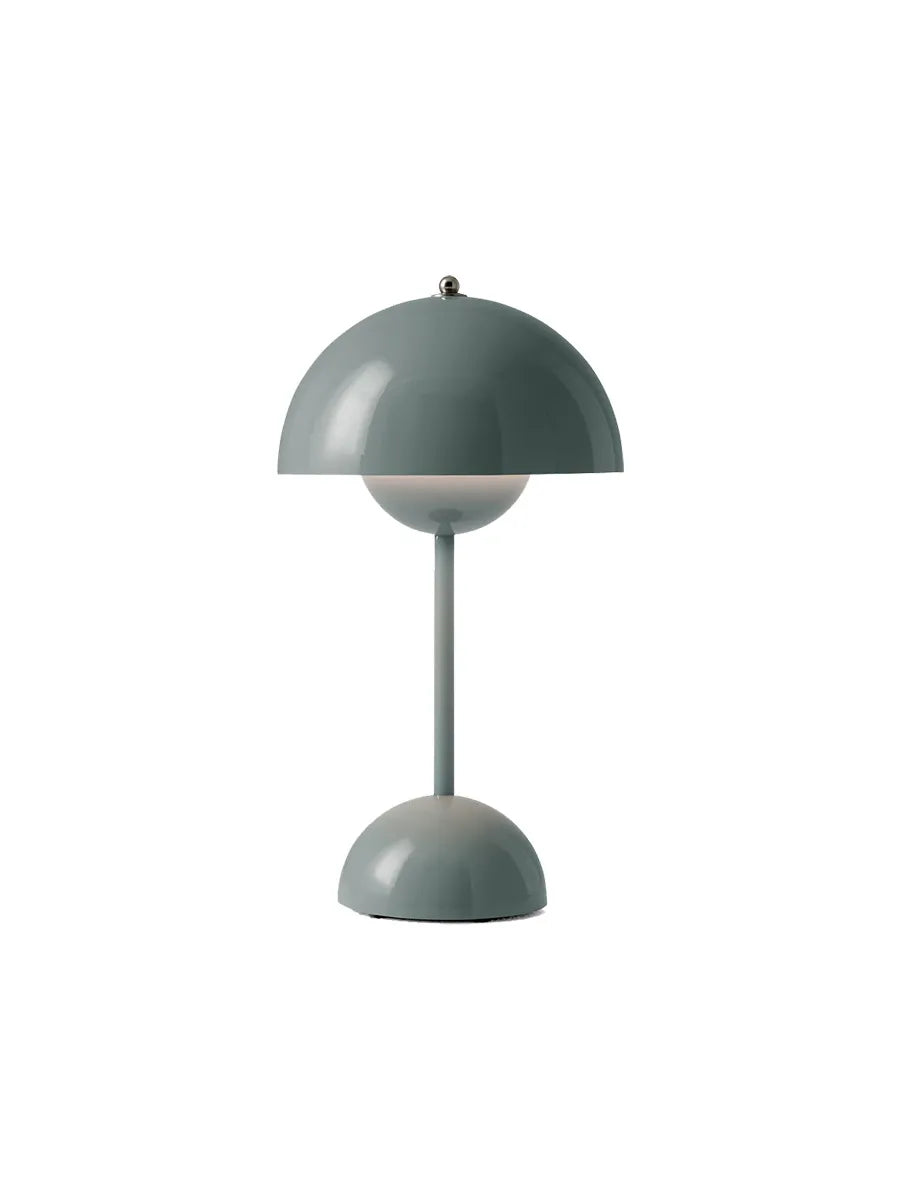 Flowerpot VP9 portabel bordslampa av Verner Panton