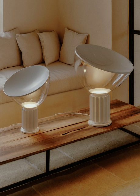 Taccia Bordslampa från Flos - Black - Jacobsen Plus