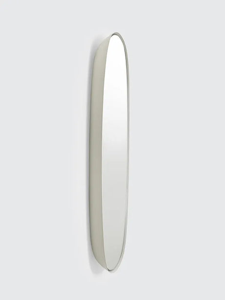 Framed Spegel från Muuto - Lille / Grå-klar glas - Jacobsen Plus