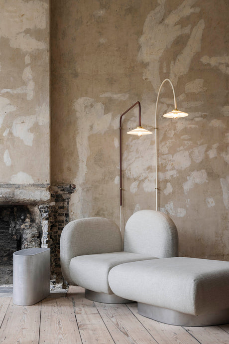 Standing Lamp No. 2 Marble från Valerie Objects - Menie Red - Jacobsen Plus