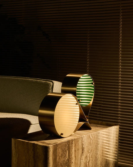 Coppia Bordslampa från GUBI - Ivory & Blush - Jacobsen Plus