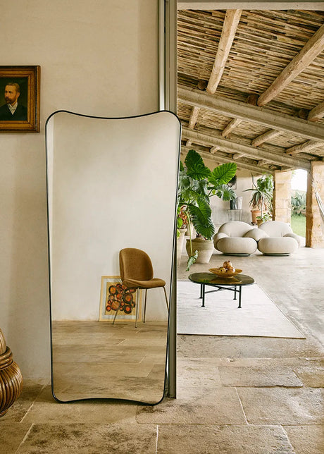 Gio Ponti F. A. 33 Spegel 146 från GUBI - Polished Brass - Jacobsen Plus