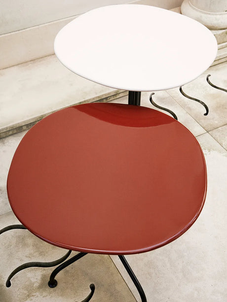 Carmel Bistro loungbord från GUBI - Clam White - Jacobsen Plus