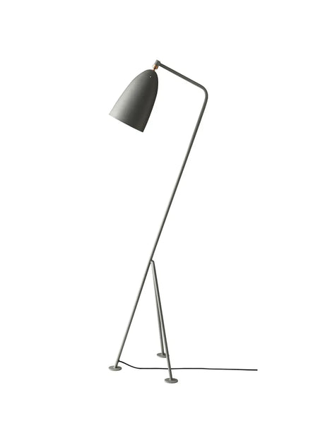 Gräshoppa golvlampa från GUBI - Black - Jacobsen Plus