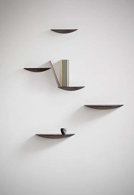 Audo Copenhagen - Gridy Fungi Hyllor, medium - Black Oak - Jacobsen Plus