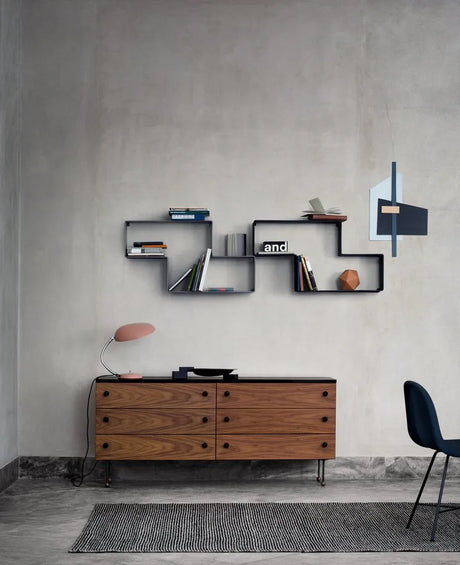 Matégot Dedal bokhylla från GUBI - Stone grey - Jacobsen Plus