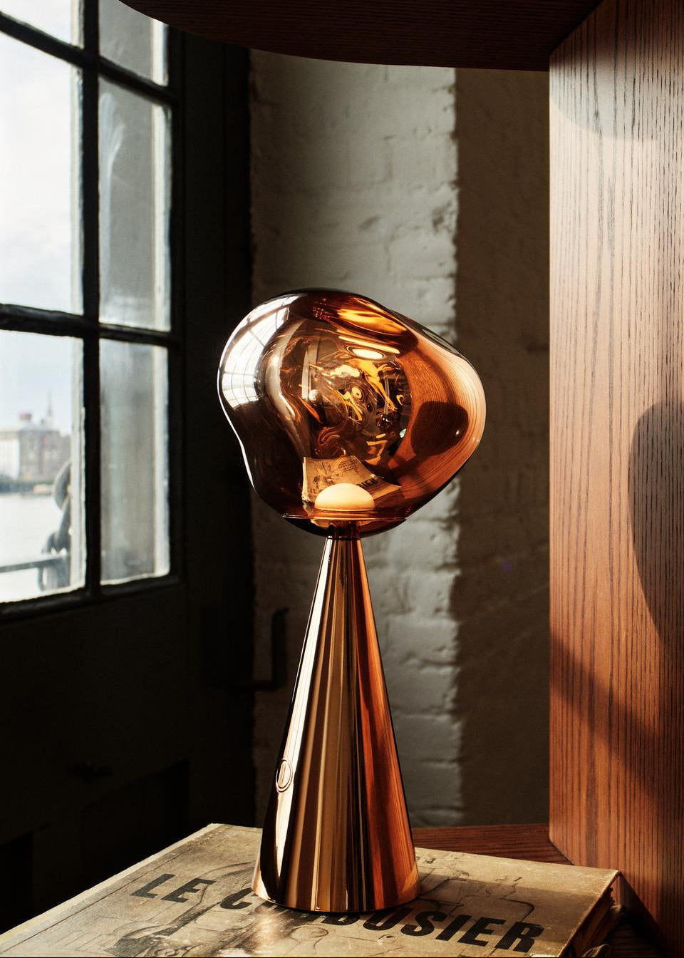 Melt portabel bordslampa, brons från Tom Dixon - 2 - Jacobsen Plus