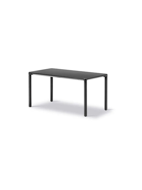 Piloti Bord, svart laminat från Fredericia Furniture - 6610: 75 x 39 x H35 cm / Svart pulverlakeret aluminium - Jacobsen Plus