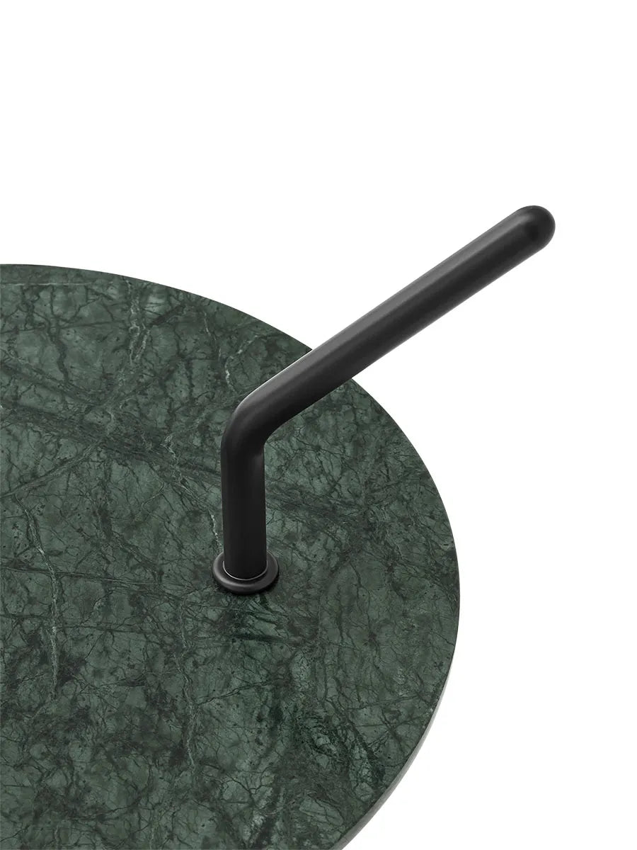 Halten SH9 Sidobord, varm svart & Marble från &Tradition