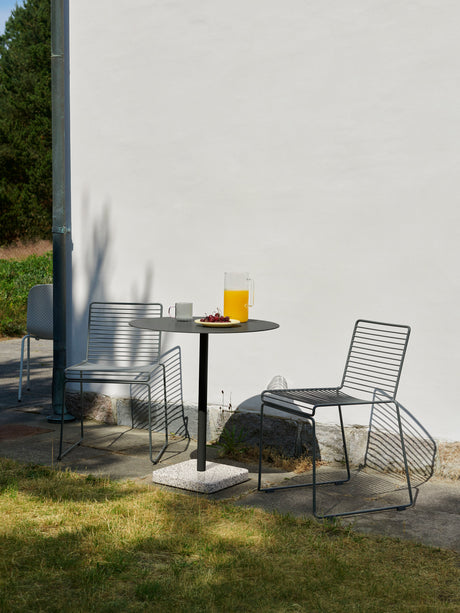 Hee matstol från Hay - Asphalt grey - Jacobsen Plus