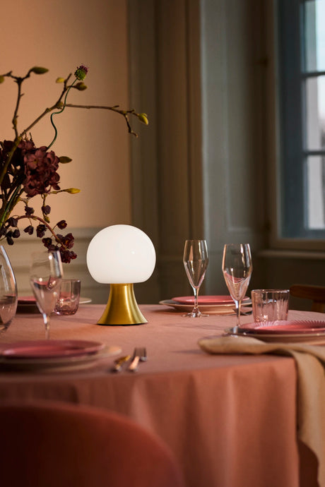 Holmegaard - Noor portabel LED-lampa, mässingsfärgad - 3 - Jacobsen Plus