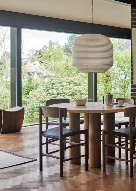 Gallery Stool av Hans Sandgren Jakobsen - Svart ask - Jacobsen Plus