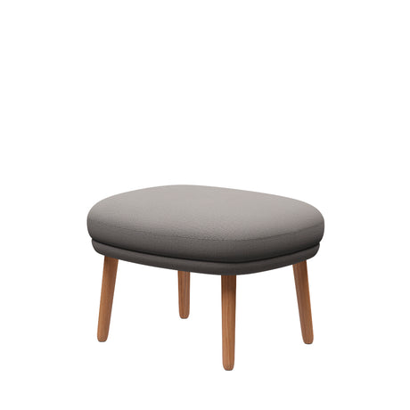 Fri Pall med stomme i ek från Fritz Hansen - Christianshavn - 1110 Yellow - Jacobsen Plus