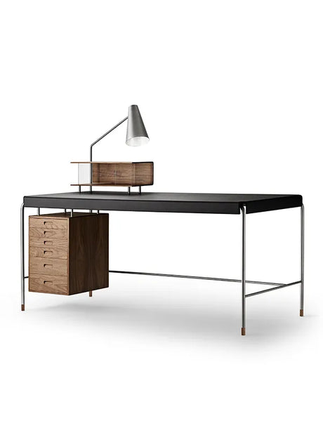 AJ52 Society Table från Carl Hansen & Søn - Ek - Svart læder - 140x70cm / Lak / Inkl. lampemodul - Jacobsen Plus