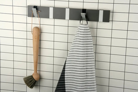 KNAX Lite 5 från LoCa - Grå / Grå krokar - Jacobsen Plus