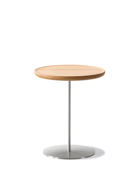 Pal-bord Ø37,5 från Fredericia Furniture - H: 38 cm / Ek ljus olie / Svart - Jacobsen Plus