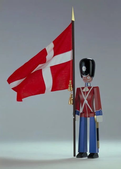 Stor Fanbärare av Kay Bojesen - 2 - Jacobsen Plus