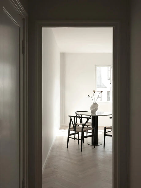 Pirout Vas 01, keramik från Louise Roe - Sanded Grey - Jacobsen Plus