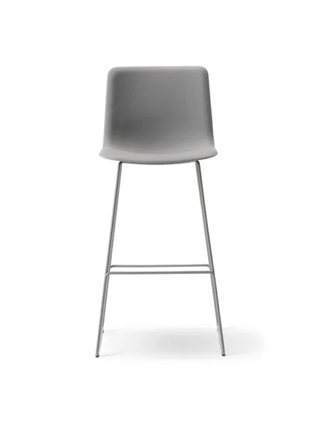 Pato Barstol från Fredericia Furniture - Quartz grey / Krom - Jacobsen Plus