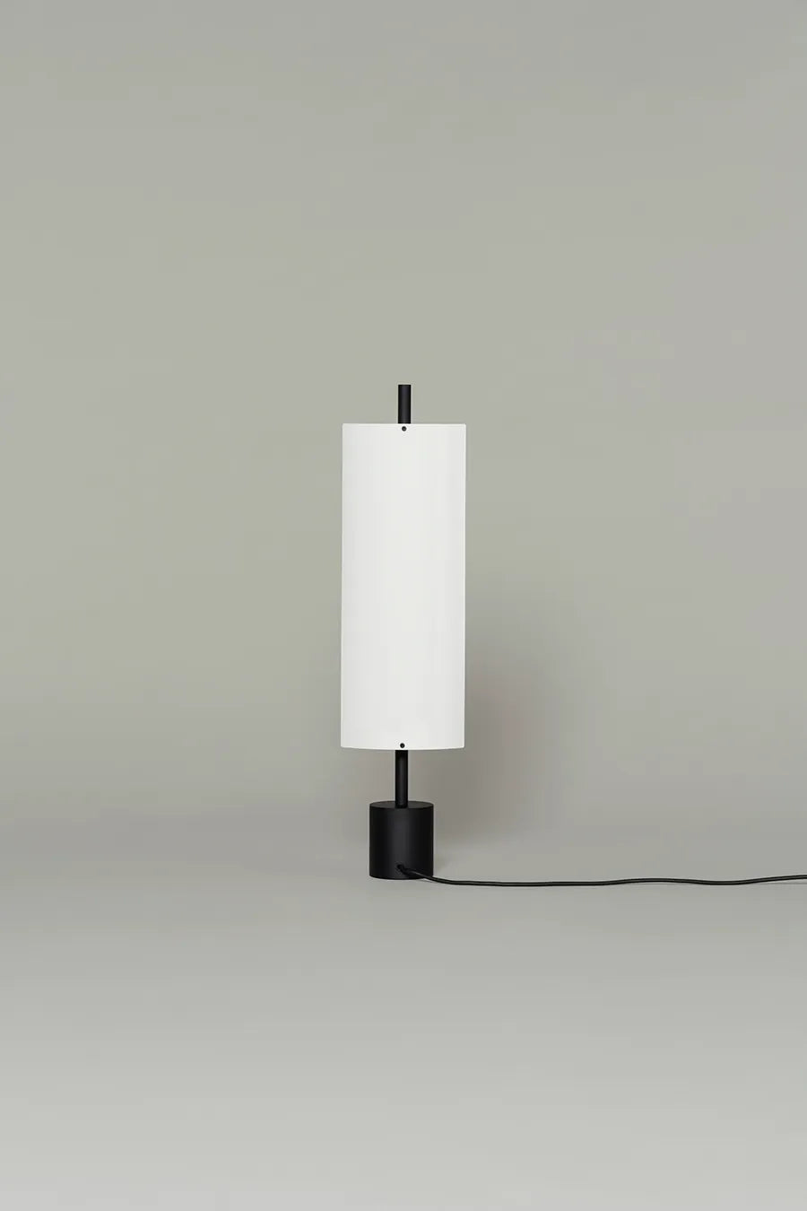 Lámina 45 Bordslampa från Santa and Cole - 5 - Jacobsen Plus