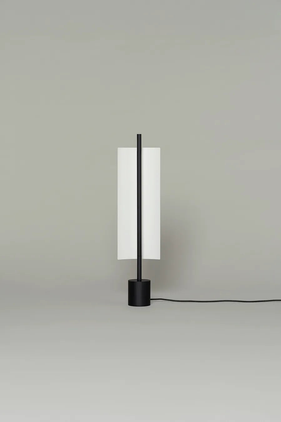 Lámina 45 Bordslampa från Santa and Cole - 4 - Jacobsen Plus