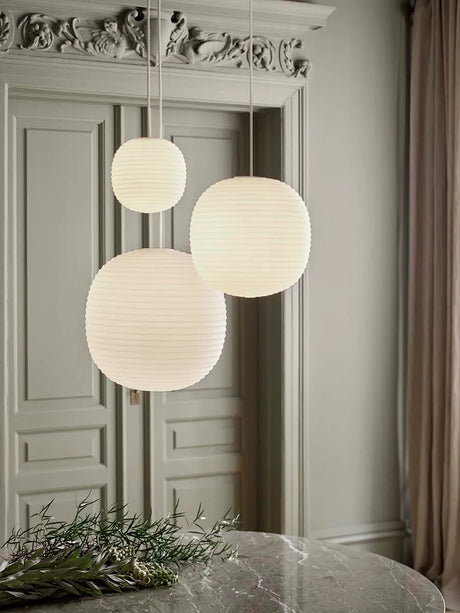 Lantern pendel medium, från New Works - 2 - Jacobsen Plus