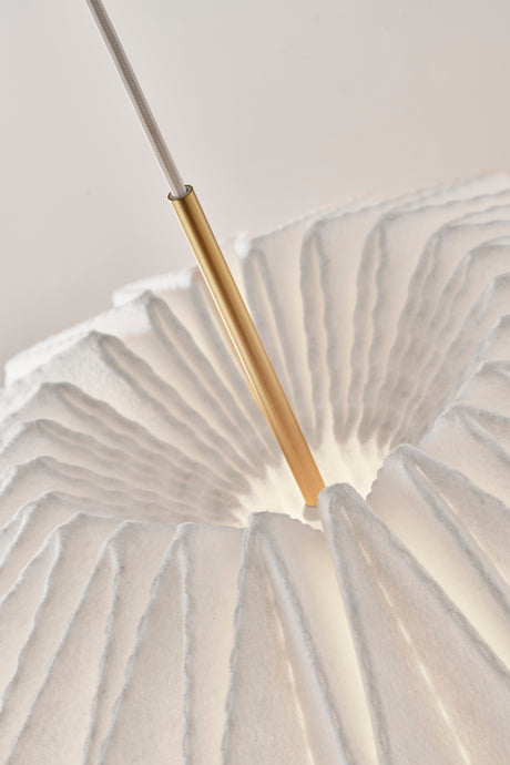 Softly Pleated I pendel M mässing, vit från Le Klint - 4 - Jacobsen Plus