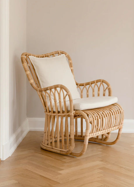 Tulip Fåtölj av Tove Kindt Larsen - A622 Crumble - Beige - Jacobsen Plus