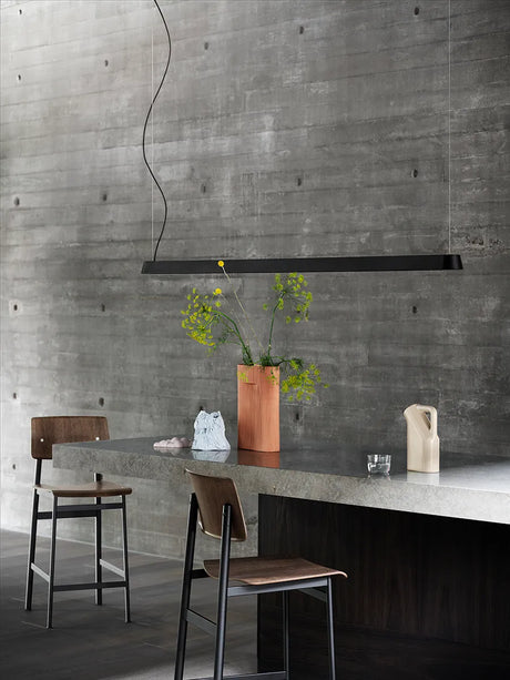Linear Pendellampa 169,2 cm, svart från Muuto - 2 - Jacobsen Plus