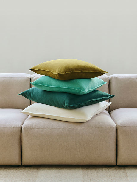 Dot Cushion Linen från Hay - Pistachio green - Jacobsen Plus