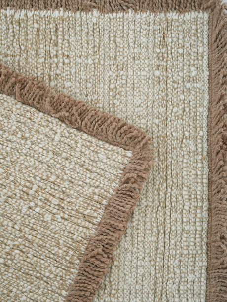 Soft Outline Matta, Beige från Linie Design - 140 x 200 cm. - Jacobsen Plus