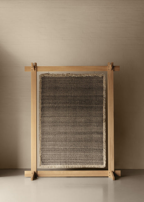 Soft Outline Matta, Granite från Linie Design - 140 x 200 cm. - Jacobsen Plus