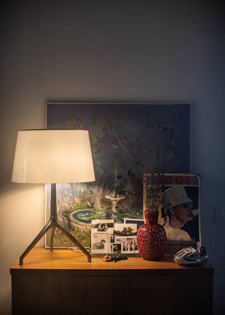 Lumiere XXS/XXL Bordslampa från Foscarini - Aluminium stel / Vit / Small m. dimmer - Jacobsen Plus
